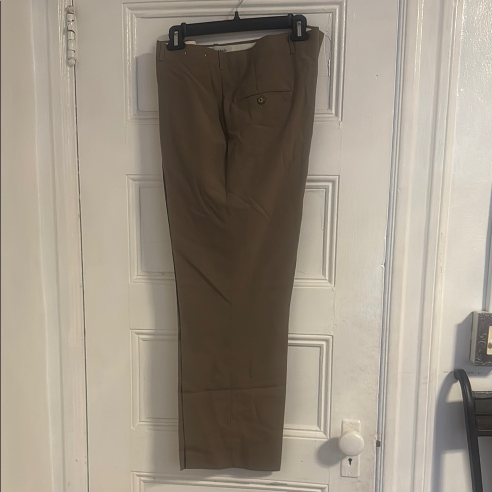 Vintage - Men's Slim Straight Khaki Chinos Never Worn by Brookdale